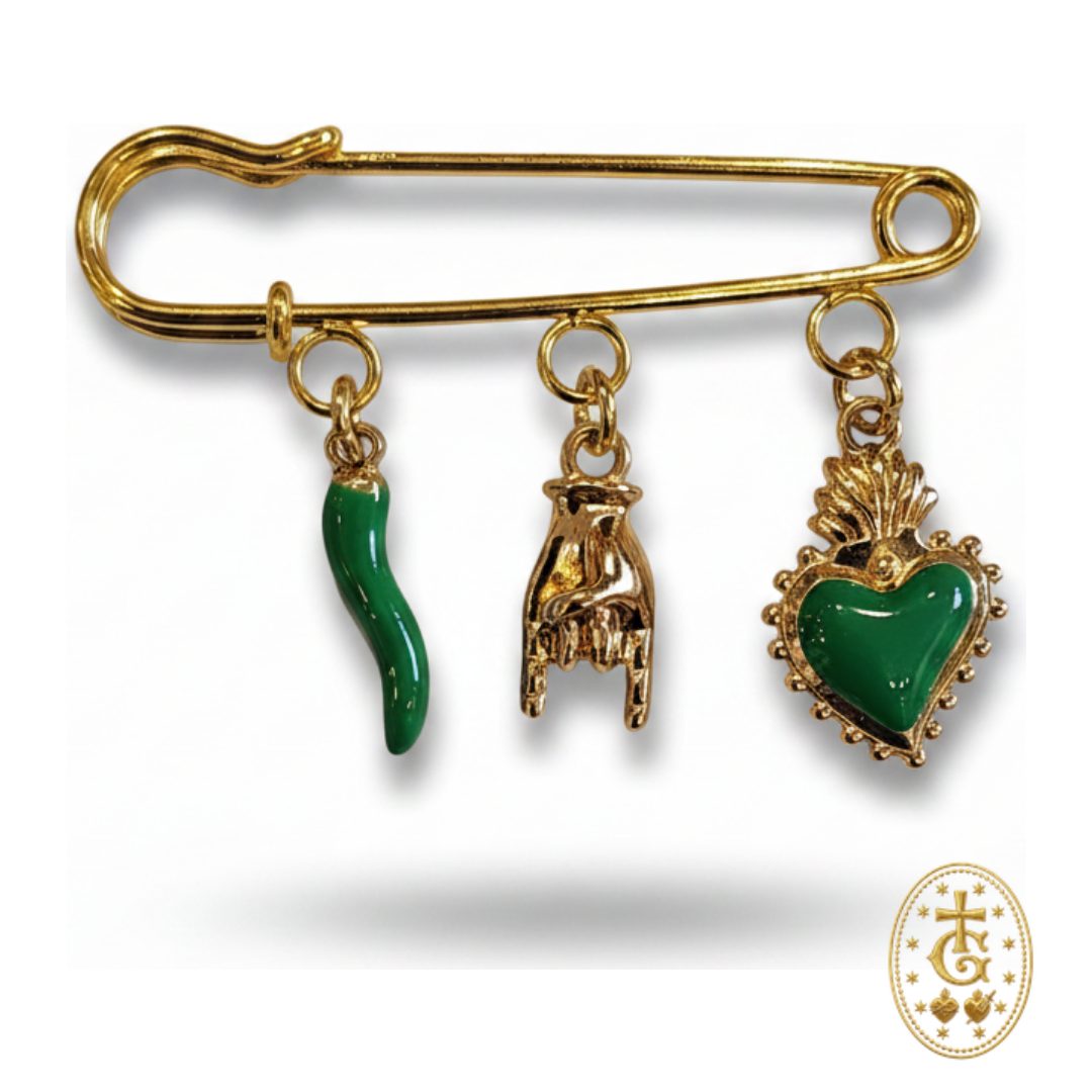 Broche charms vert dorée main de protection corail méditerranéen cœur bijou corse Bastia Gloriosa