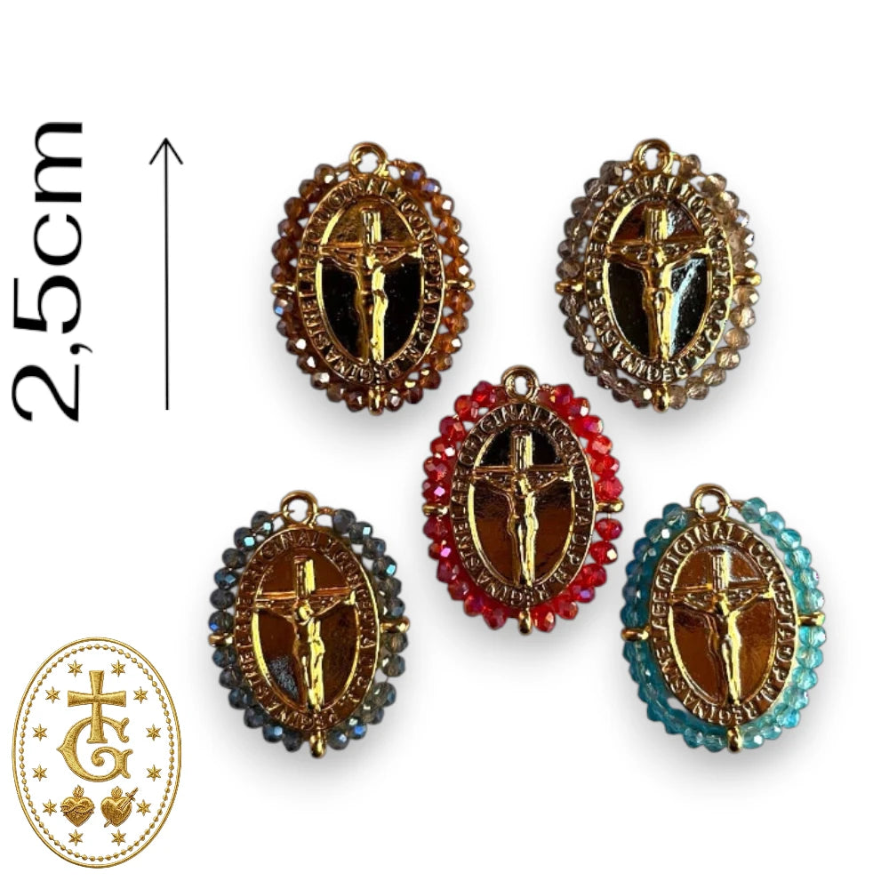 Collier Médaille Crucifix Émail & Perles — Acier Doré Vintage