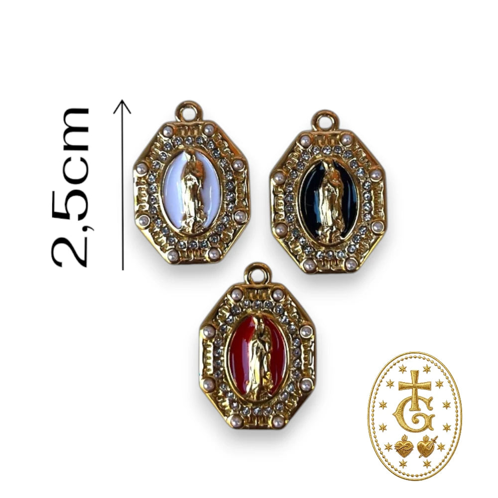 Collier Médaille Madone Octogonale Émail & Strass — Collection Royale