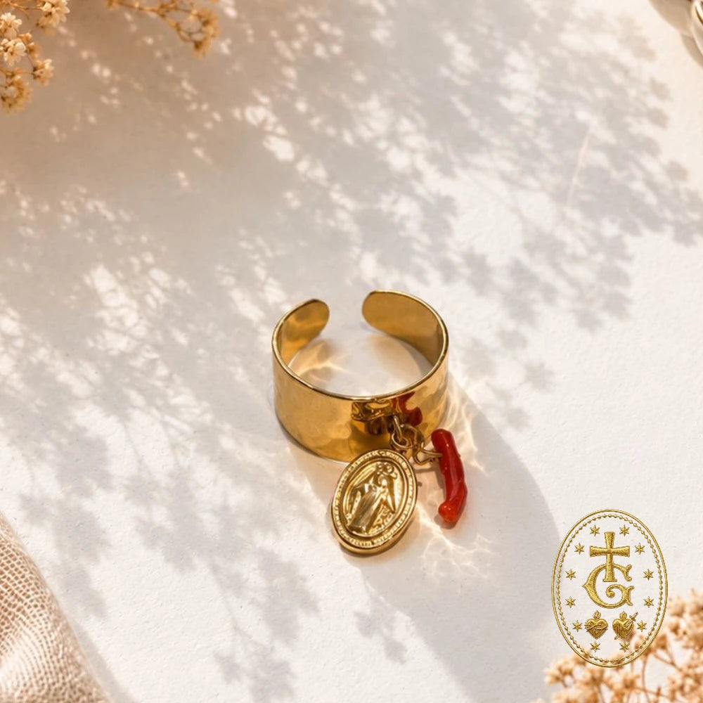 Bague Réglable Vierge & Corail — Acier Martelé Corse
