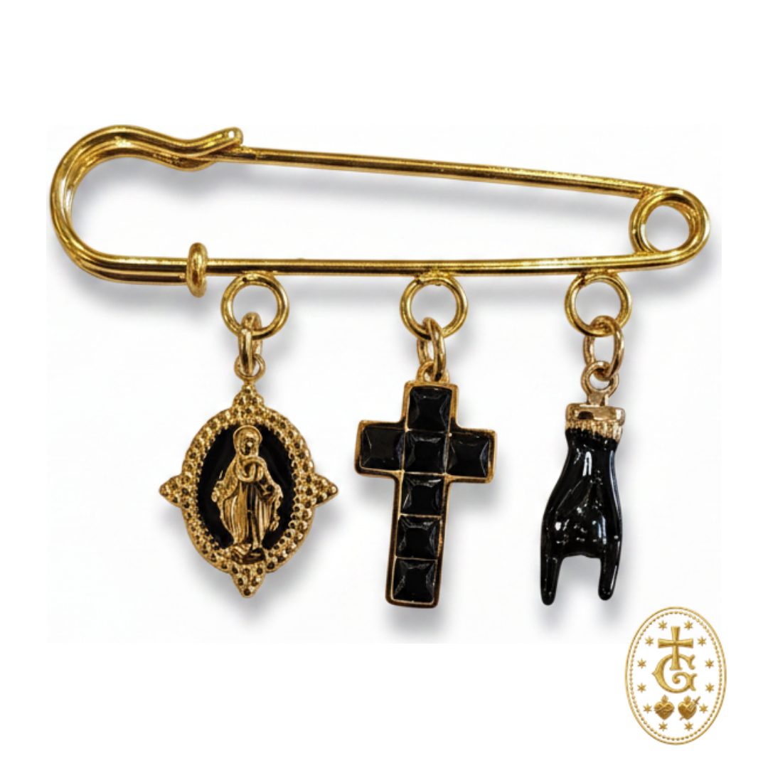 Broche charms noir dorée croix sacrée Santa Maria main de protection bijou artisanal corse Bastia Gloriosa